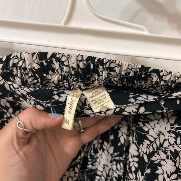 Japna Floral Midi Skirt - Picture 3 of 4